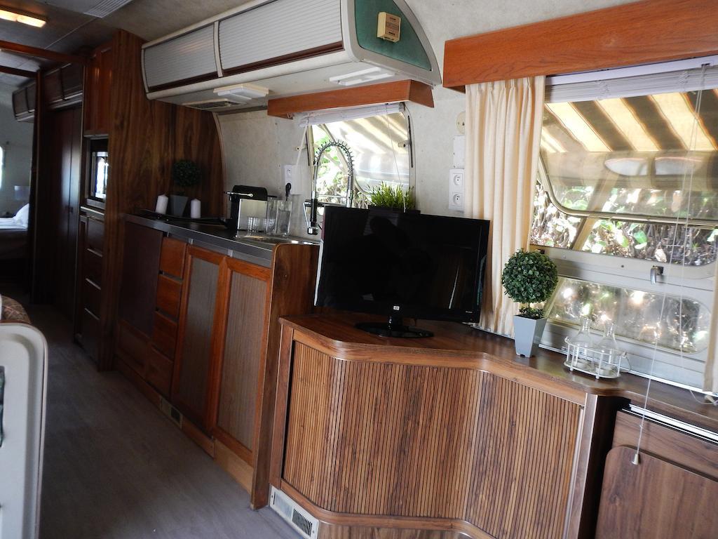 Airstream Paradise Bernard Rom bilde
